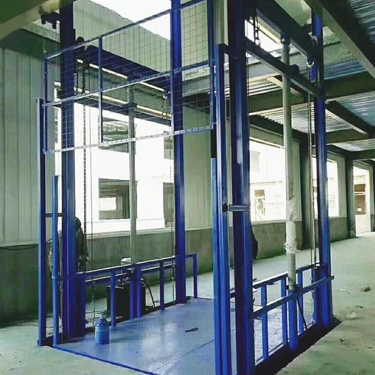 cargo lifter